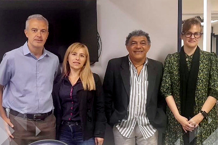 MICHELLE TRINDADE, MEDIADORA da superintendência do trabalho. Mesa redonda!