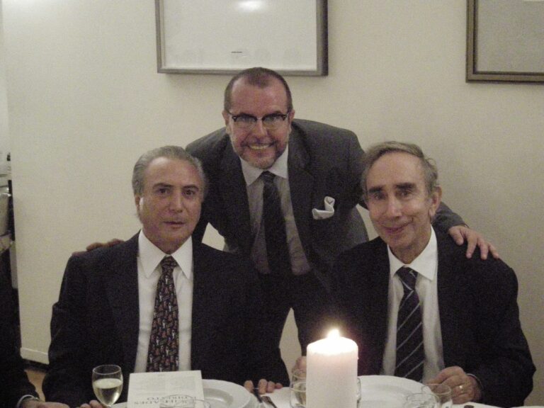 ALEXANDRE PAGLIARINI COM O PRESIDENTE DA REPÚBLICA E COM O AUTOR DA CONSTITUIÇÃO PORTUGUESA